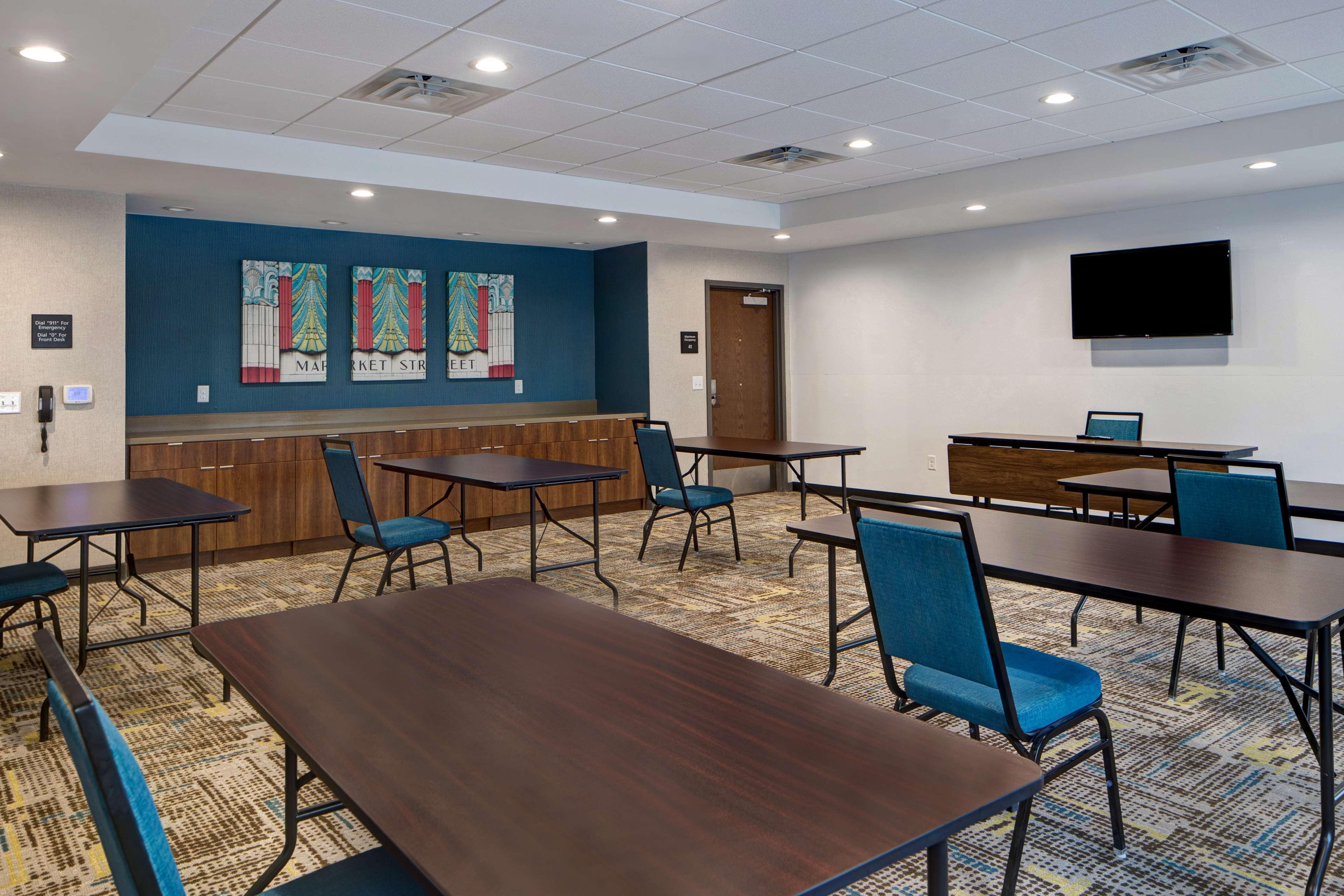 Hampton Inn & Suites Deptford, Nj Extérieur photo